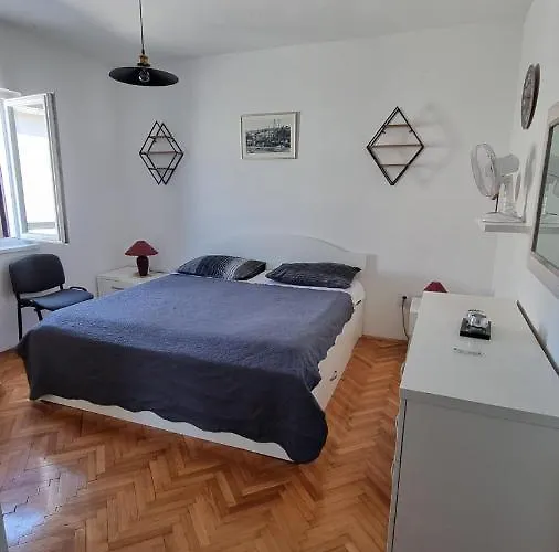 Апартаменты Peruzin